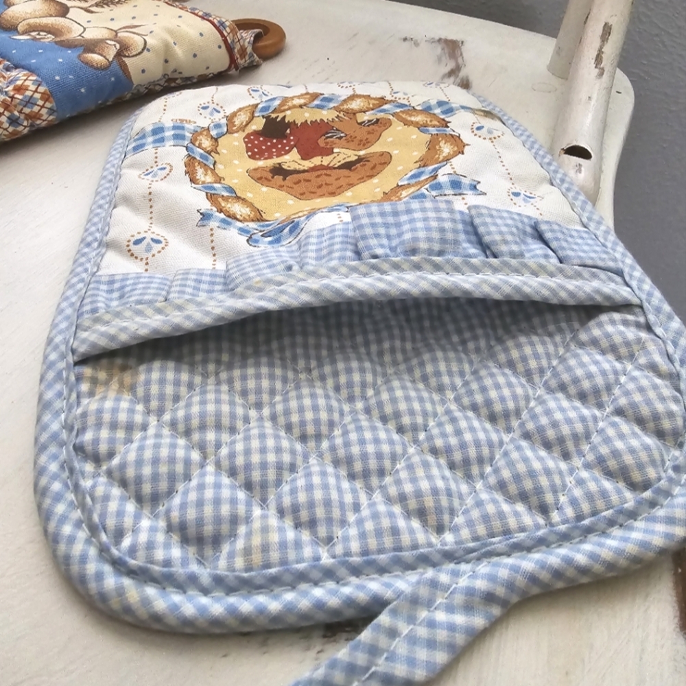 Vintage Mushroom Oven Mitt and Pot Holder Set - Picture 3 of 6